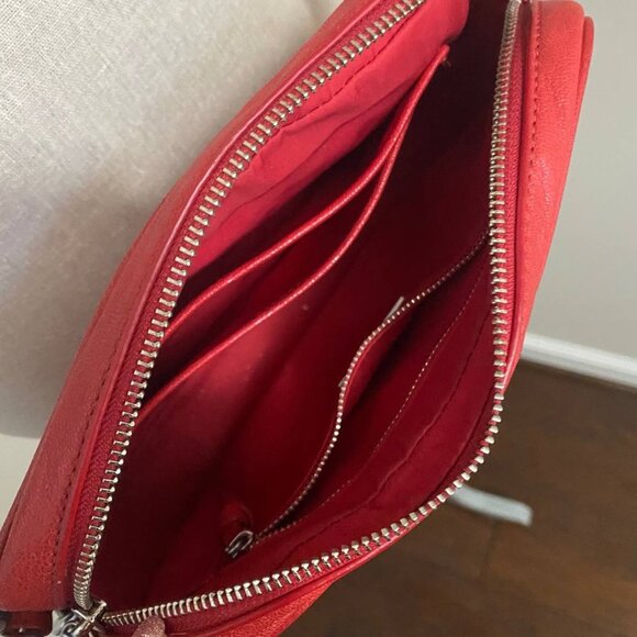 Tory Burch Camera Bag - Picture 7 of 7